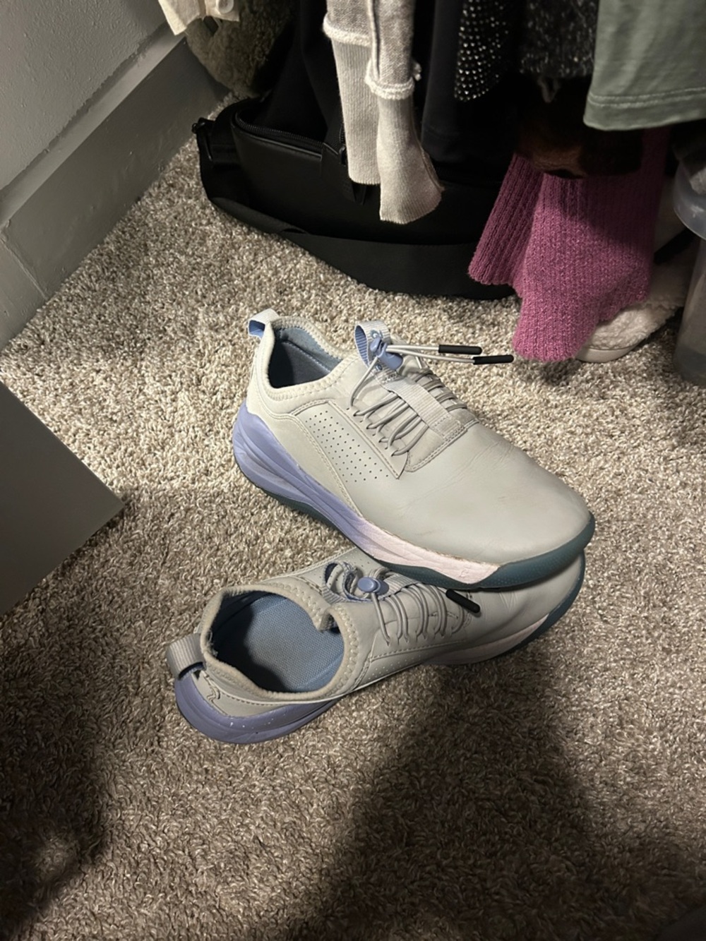 Clove Washable Sneakers